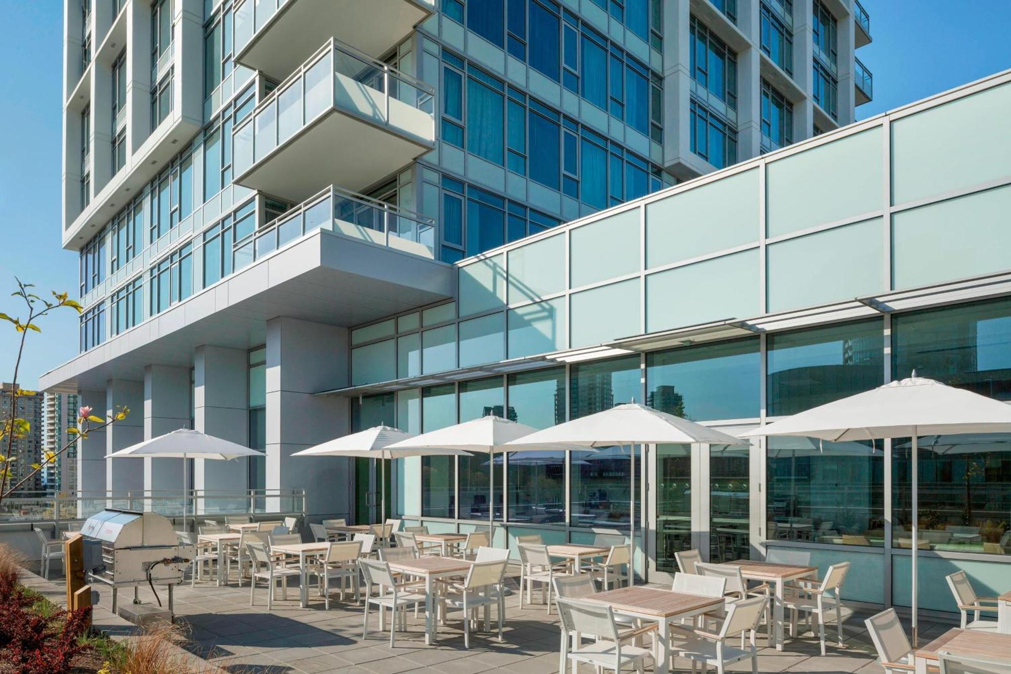Element By Westin Vancouver Metrotown Burnaby Exterior foto